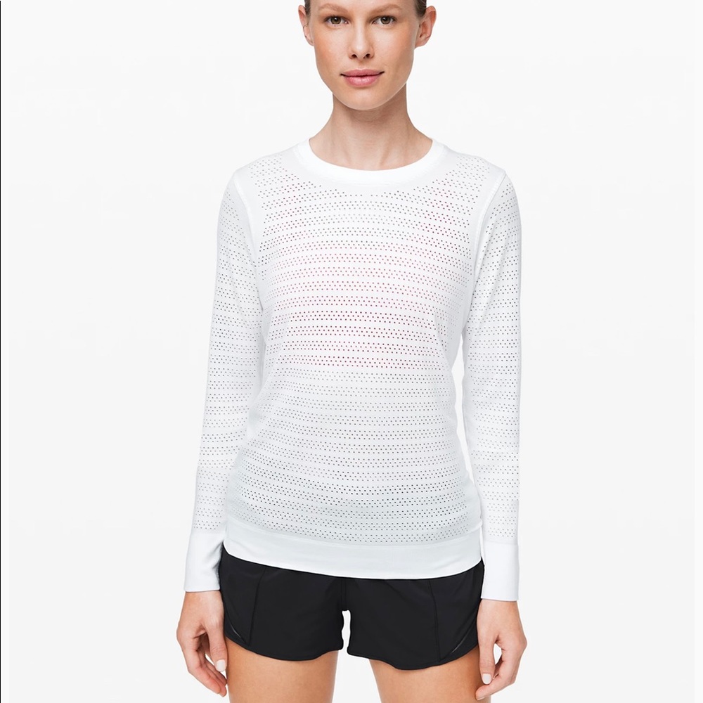 Lululemon Breeze By Long Sleeve Squad top